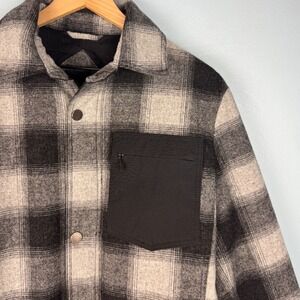 Pendleton Men's Medium Gray Plaid Wool‎ Shirt Jacket Shacket Lined Snap Front